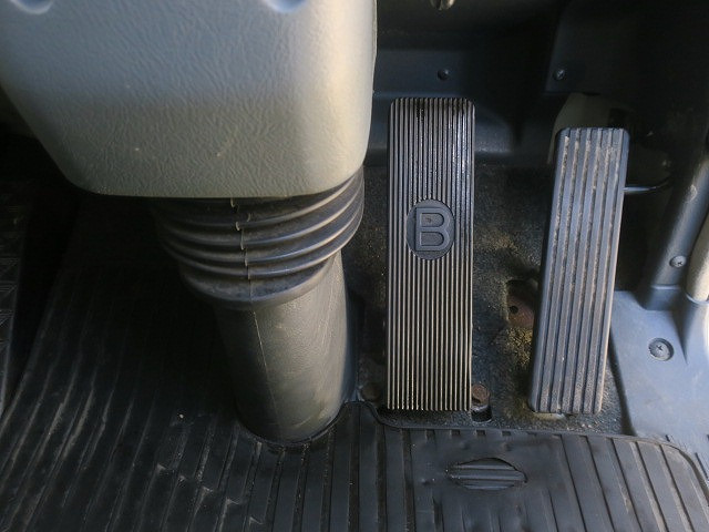 中古トラック 三菱ふそう平ボディアルミブロック ＃21