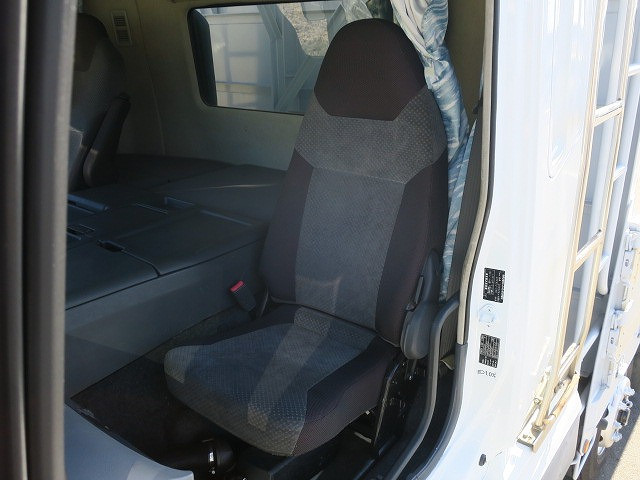 中古トラック 三菱ふそう平ボディアルミブロック ＃22