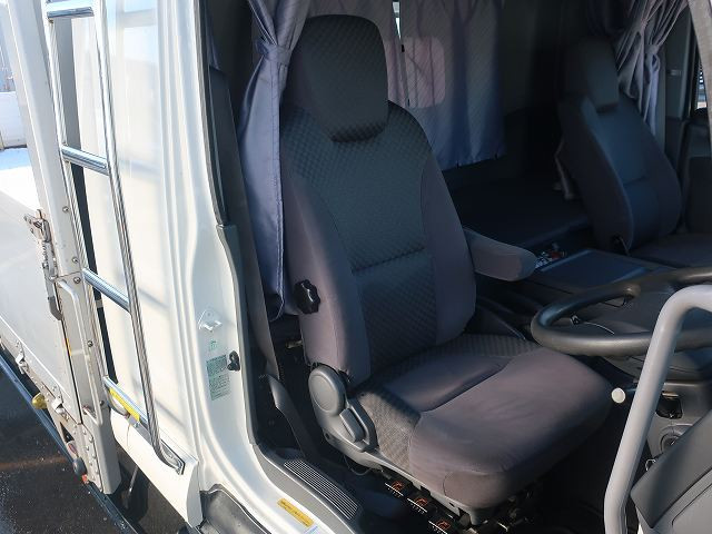 中古トラック いすゞ平ボディアルミブロック ＃16