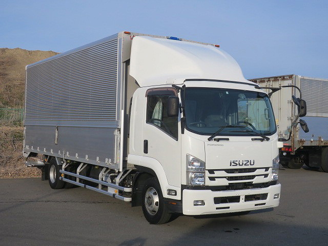 中古トラック いすゞアルミウィング ＃2