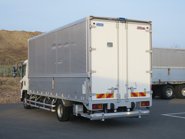 中古トラック いすゞアルミウィング ＃4