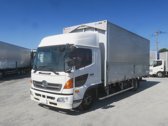 中古トラック 日野 レンジャー 中型アルミウィング