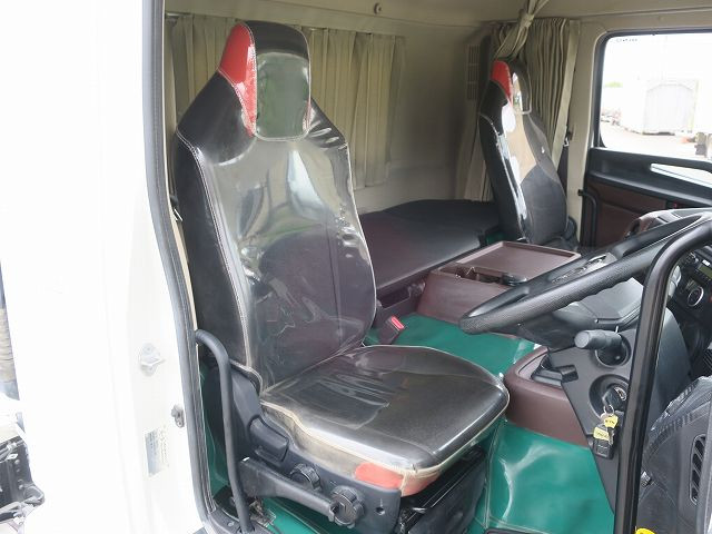 中古トラック 日野コンクリートミキサー車 ＃17
