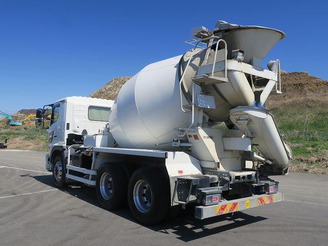 中古トラック 日野コンクリートミキサー車 ＃4