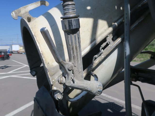 中古トラック 日野コンクリートミキサー車 ＃6