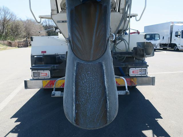 日野 プロフィア 大型コンクリートミキサー車