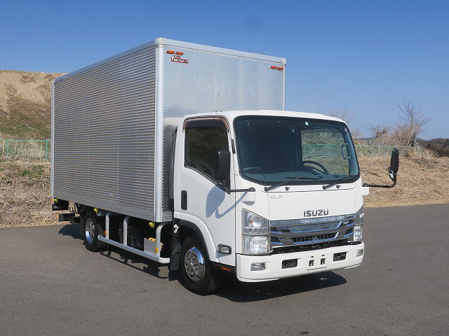 中古トラック いすゞアルミバン ＃2