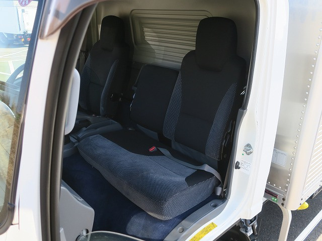 中古トラック いすゞアルミバン ＃23