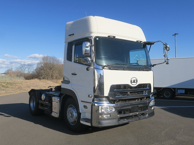 中古トラック UDトラックストラクタヘッド ＃2