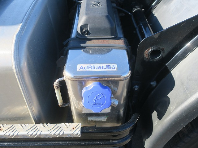 中古トラック UDトラックストラクタヘッド ＃13