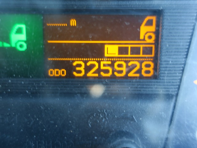 中古トラック UDトラックストラクタヘッド ＃19