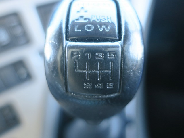 中古トラック UDトラックストラクタヘッド ＃20