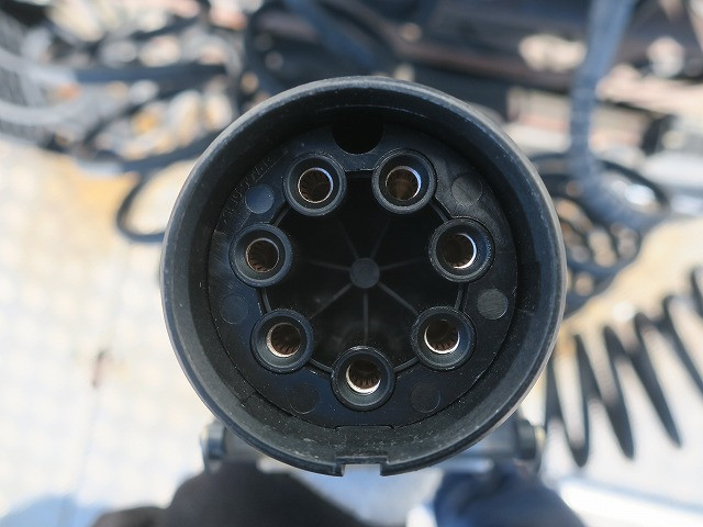 中古トラック UDトラックストラクタヘッド ＃8