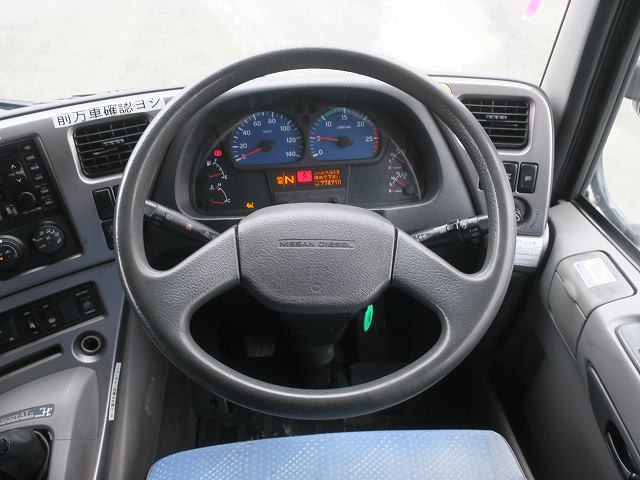 中古トラック UDトラックスタンク車 #19