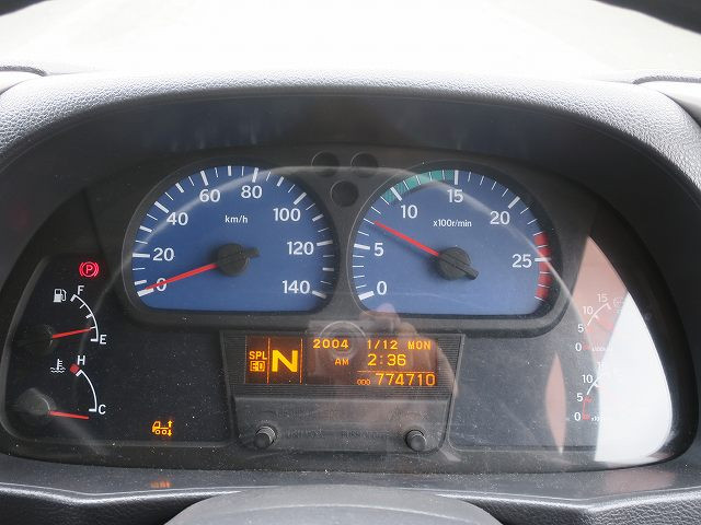 中古トラック UDトラックスタンク車 #20