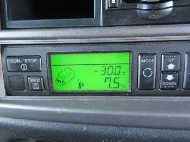 中古トラック 日野冷凍バン ＃23