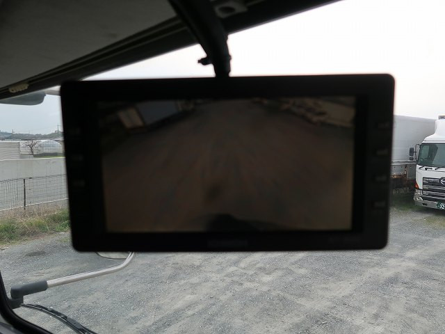 中古トラック UDトラックスコンクリートミキサー車 #20