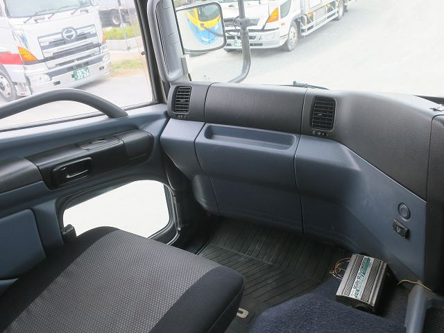中古トラック 日野平ボディ #18