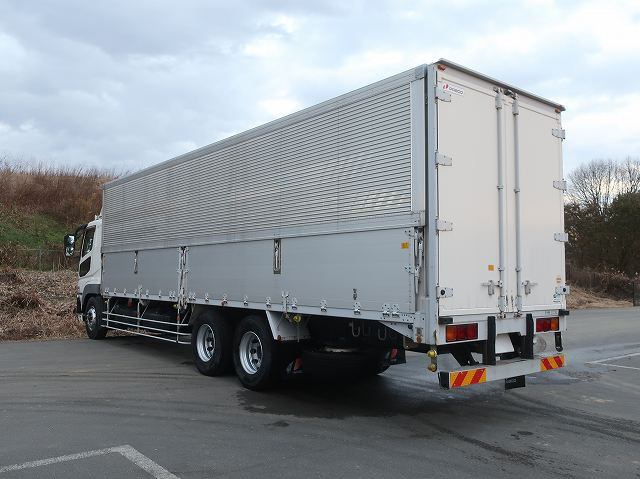 中古トラック 三菱ふそうアルミウィング ＃4