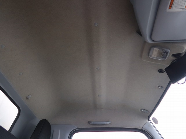 中古トラック 三菱ふそう冷凍バン #23