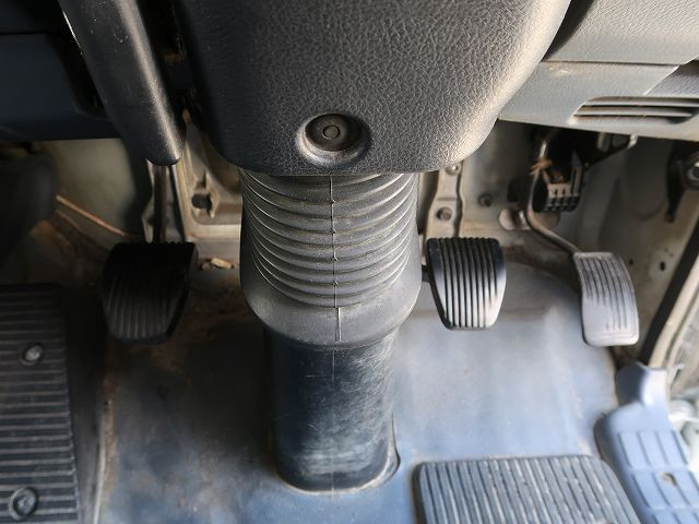 中古トラック 日野コンクリートミキサー車 ＃23