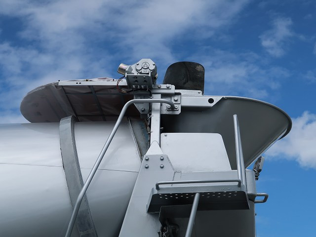 中古トラック 日野コンクリートミキサー車 ＃7