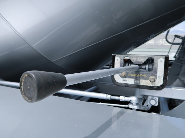 中古トラック 日野コンクリートミキサー車 ＃10