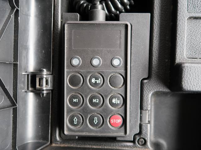 中古トラック 日野冷凍バン #22