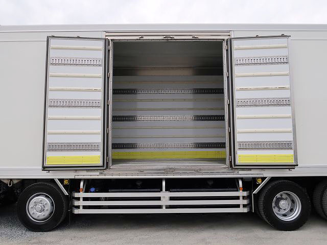 中古トラック 日野冷凍バン #8