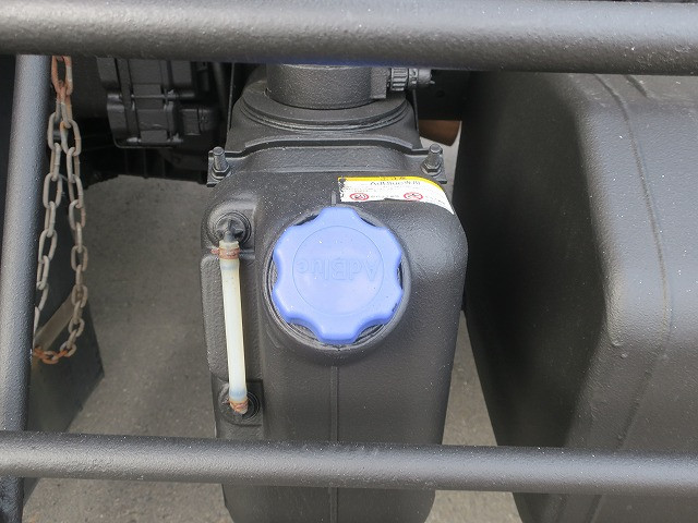 中古トラック いすゞミルクローリー #10