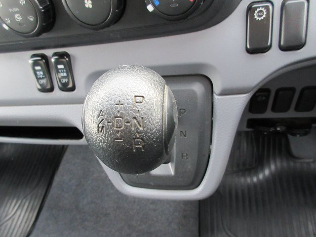 中古トラック 三菱ふそうアルミバン ＃18