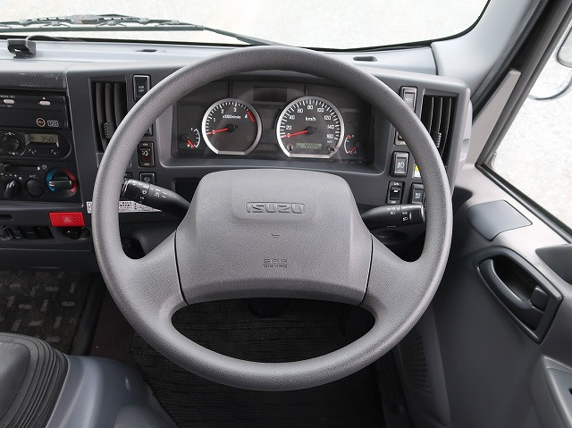 中古トラック いすゞアルミウィング ＃13