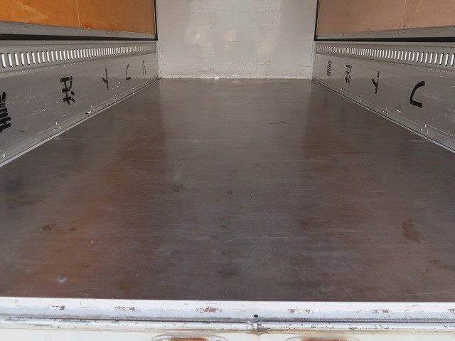 中古トラック いすゞアルミウィング ＃7