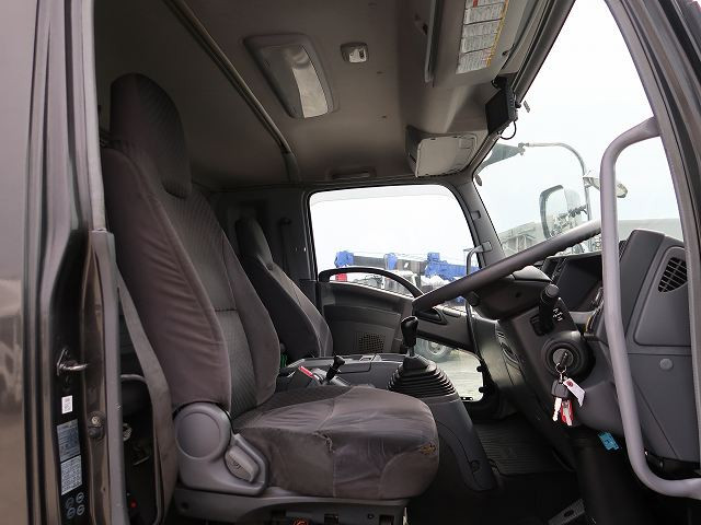 中古トラック いすゞアルミウィング ＃13