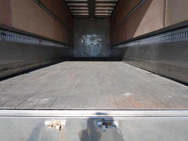 中古トラック いすゞアルミウィング ＃6