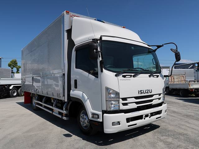中古トラック いすゞアルミウィング ＃2