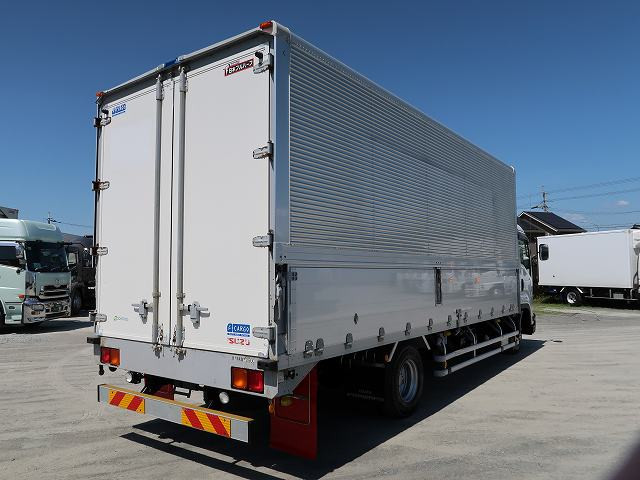 中古トラック いすゞアルミウィング ＃3