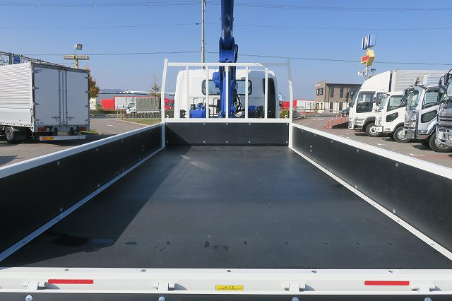 中古トラック 三菱ふそうクレーン付平ボディ ＃6