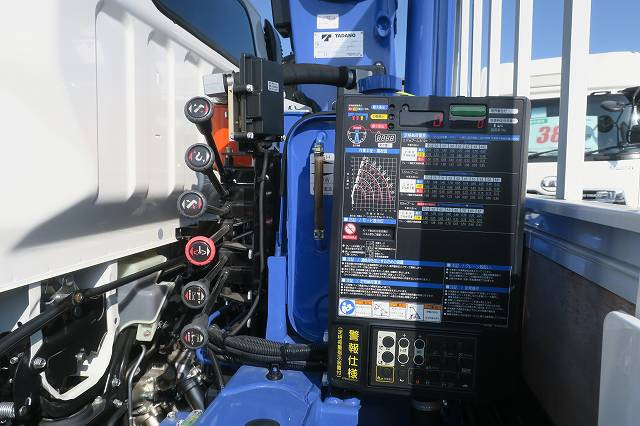 中古トラック 三菱ふそうクレーン付平ボディ ＃10