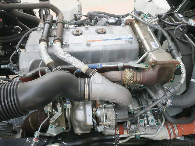 中古トラック 日野冷凍バン ＃13