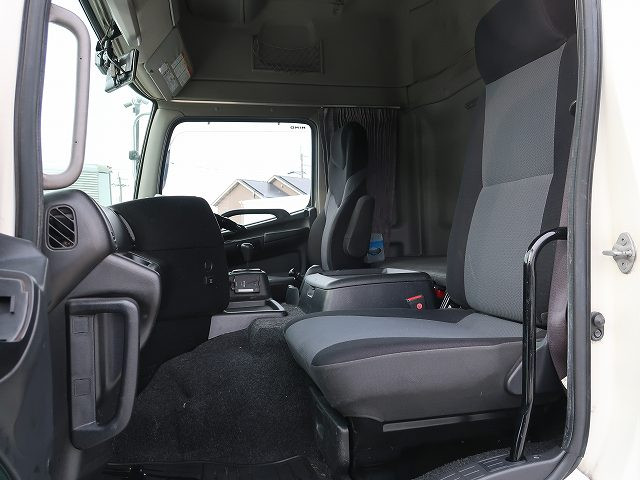 中古トラック 日野トラクタヘッド ＃22