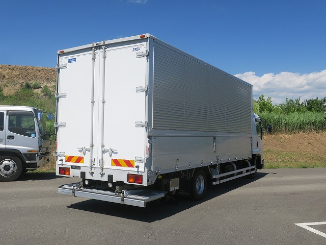 中古トラック いすゞアルミウィング ＃3