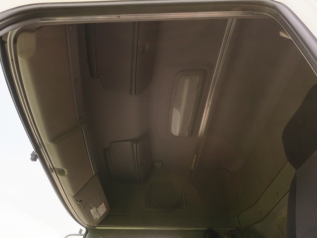 中古トラック 日野トラクタヘッド ＃24