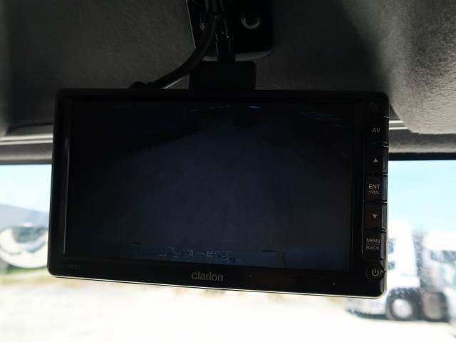 中古トラック いすゞ冷凍バン ＃17