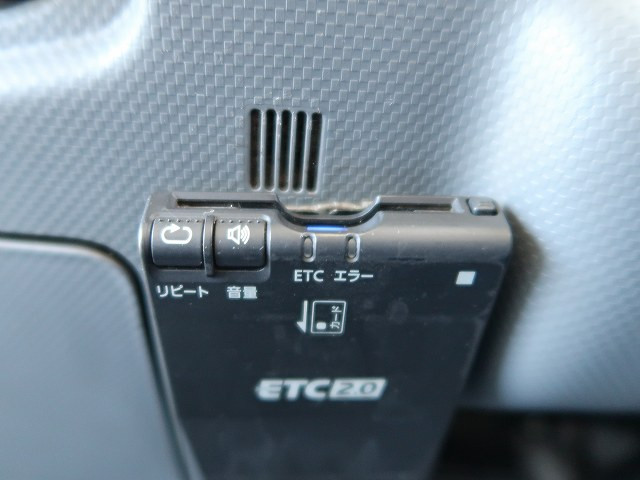 中古トラック いすゞ冷凍バン ＃18