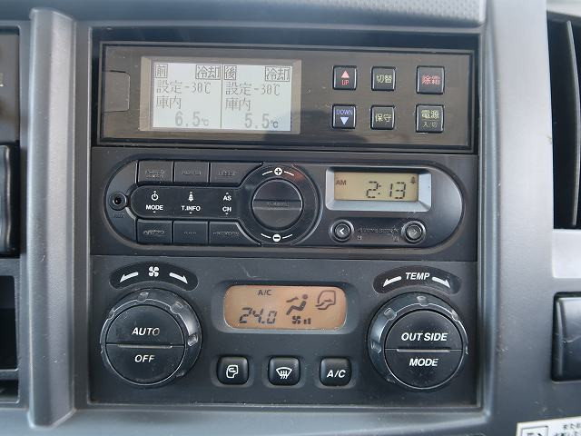 中古トラック いすゞ冷凍バン ＃19