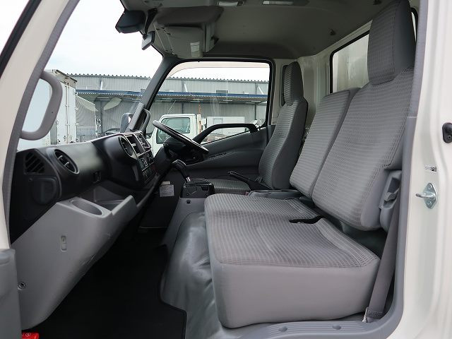 中古トラック 日野冷凍バン #23