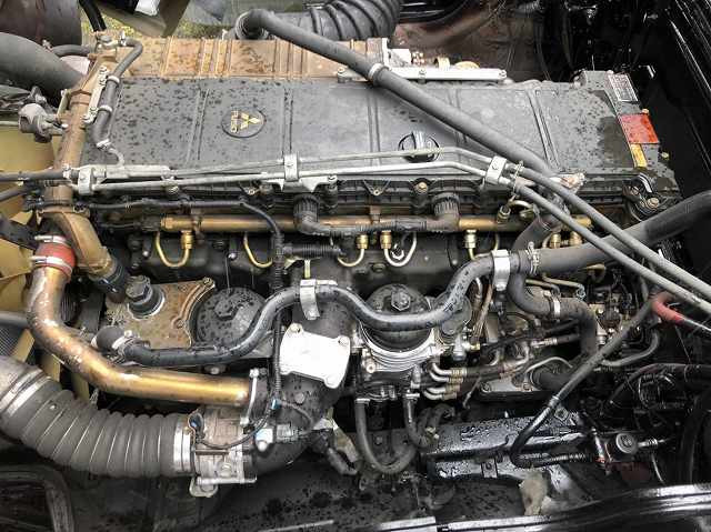 中古トラック 三菱ふそうトラクタヘッド ＃11