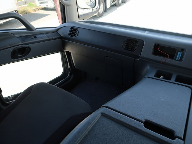 中古トラック 三菱ふそうトラクタヘッド ＃13