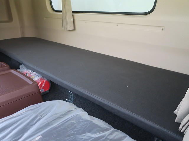 中古トラック 日野冷凍バン ＃24